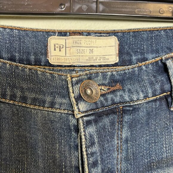 Free People FP Dark Blue Jeans Womens 26 Button Fly Distressed Grunge Boho - Picture 2 of 16